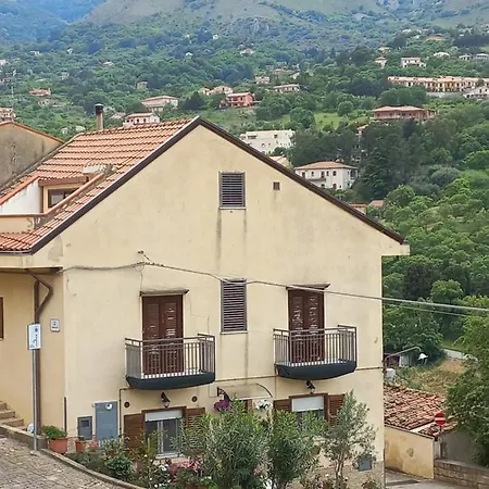 Casa Alessandra * Castelbuono (Sicily)