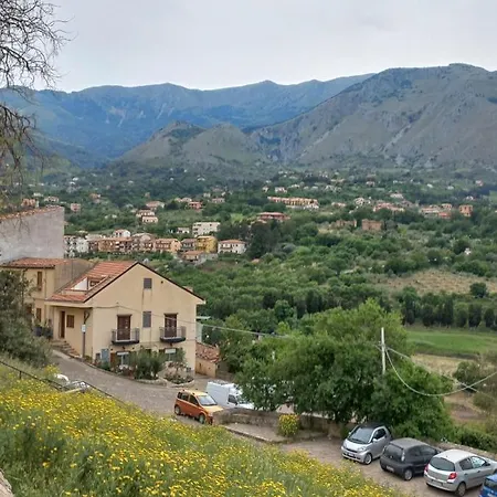 Lejlighed Casa Alessandra Castelbuono (Sicily)